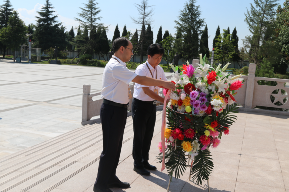 新陕健医集团机关党支部主题党日活动新闻稿(1)375.png 新陕健医集团机关党支部主题党日活动新闻稿(1)375.png